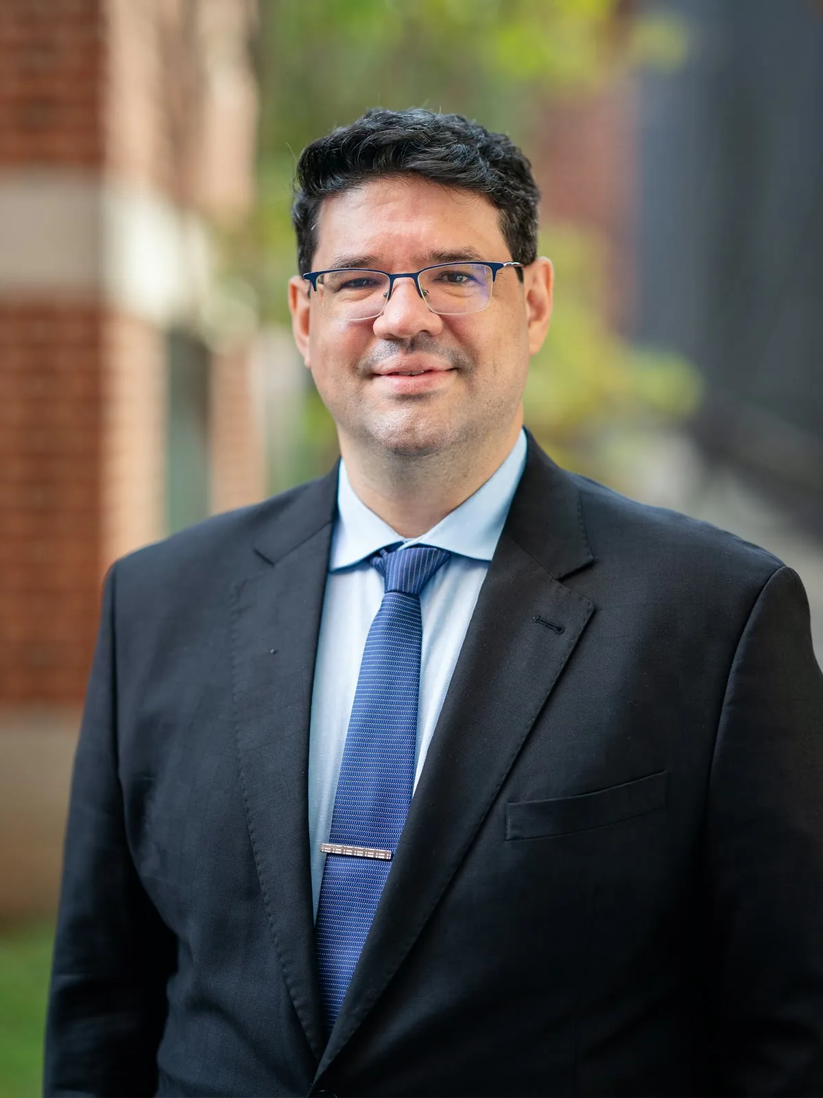 Dr. Mario Junqueira